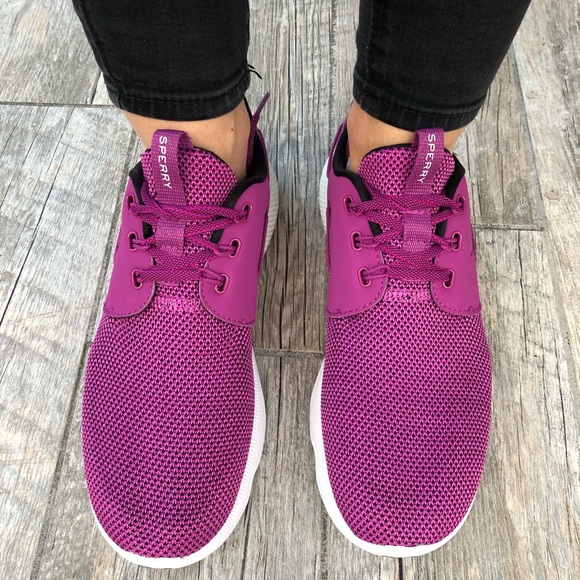 🍇Sperry  sneakers 🍇New in a box 🍇Price Firm - Picture 4 of 8